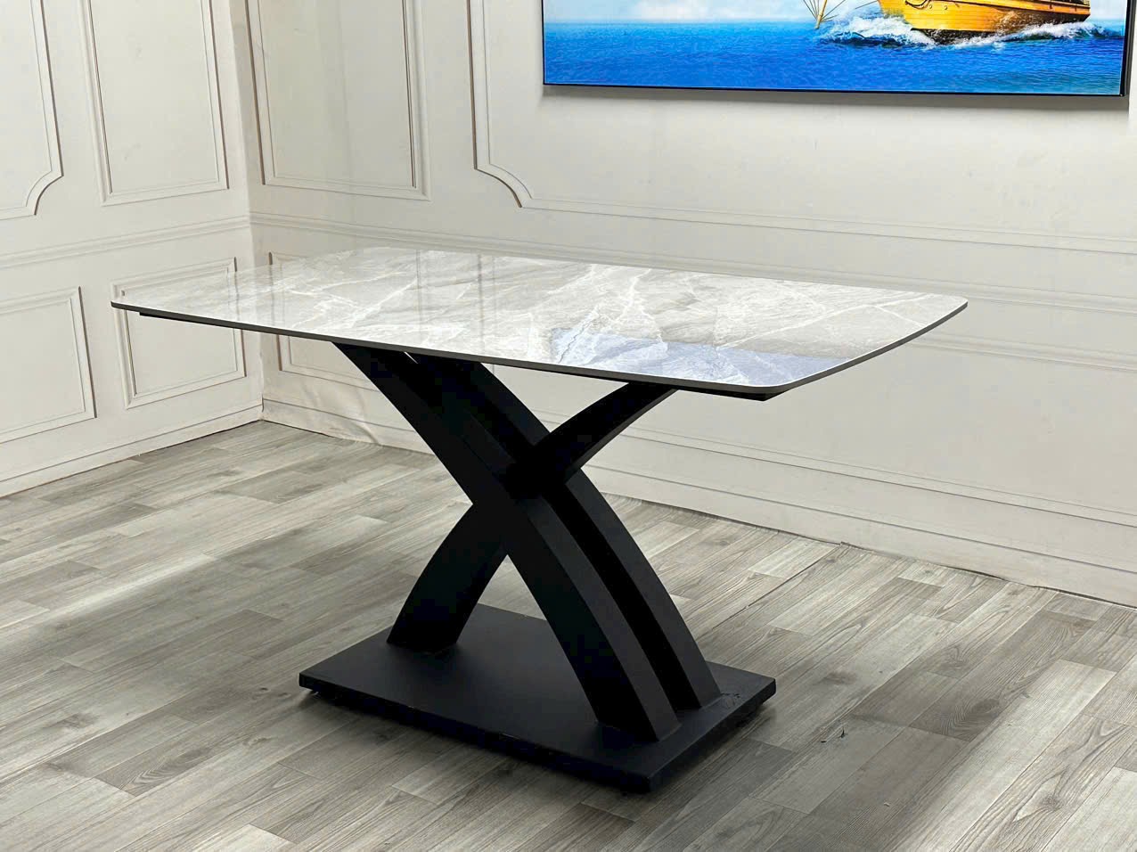 Bàn Chân Chữ X cong thuộc danh mục bàn ăn của Nội Thất OSCAR 3