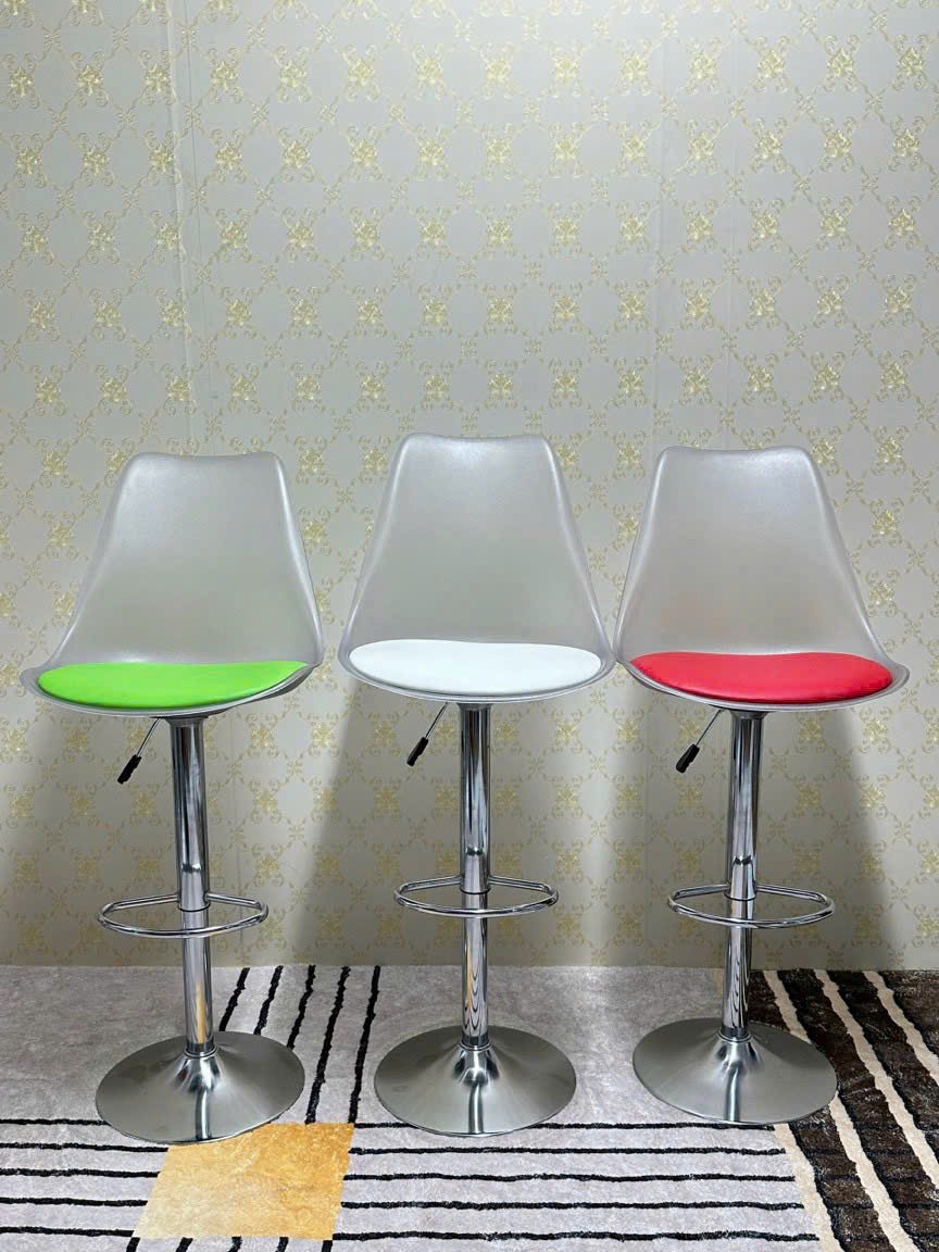 Ghế Bar Mặt Đệm Trong thuộc danh mục Ghế Bar của Nội Thất OSCAR 3