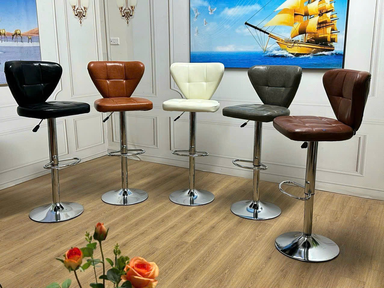 Ghế Bar Thắt Eo Caro Chân Tăng Chỉnh 2